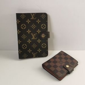 SALE! Louis Vuitton daily planner and wallet_**READ**